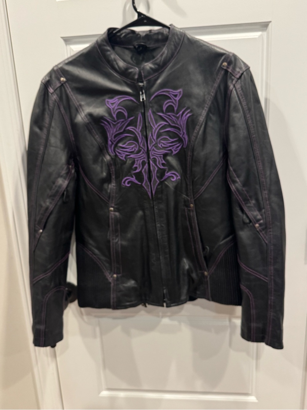 Milwaukee Leather Jacket Women's Black/Purple Embroidered Design medium